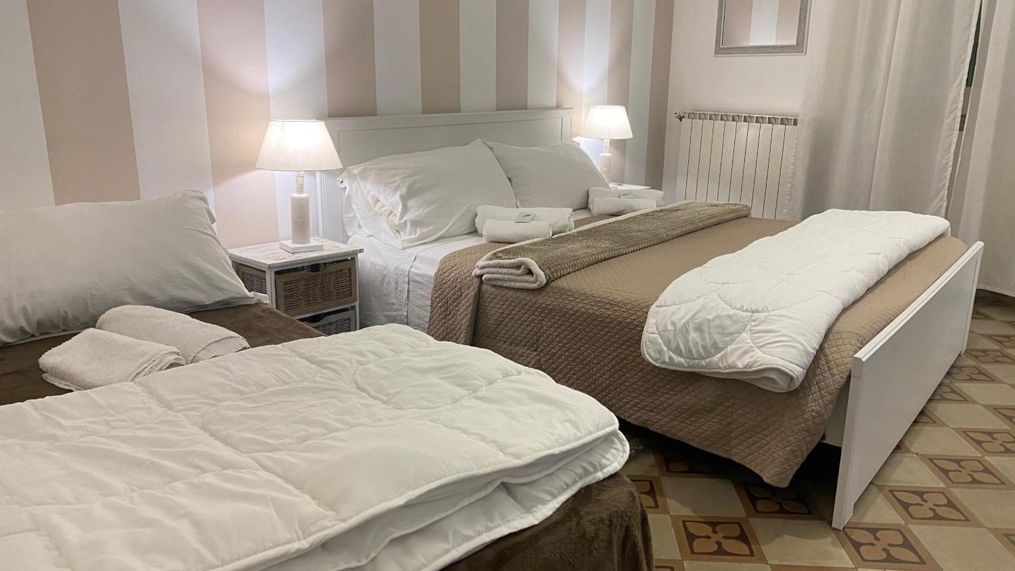 Bb Essenze Bed and Breakfast Palermo Eksteriør billede