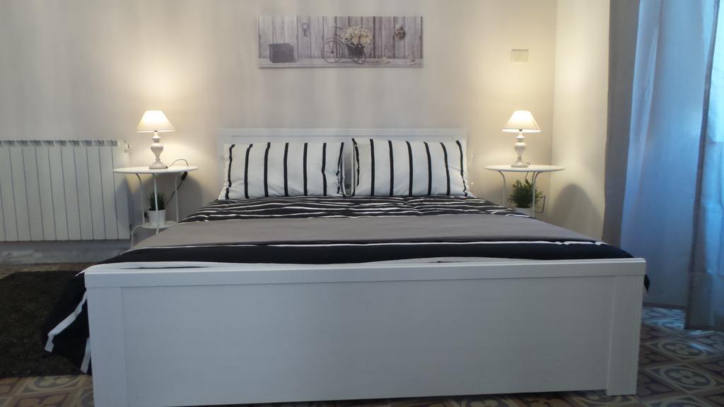 Bb Essenze Bed and Breakfast Palermo Eksteriør billede